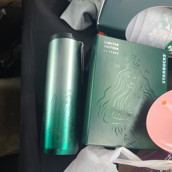 Starbucks cups lot mixed - Picture 10 of 10